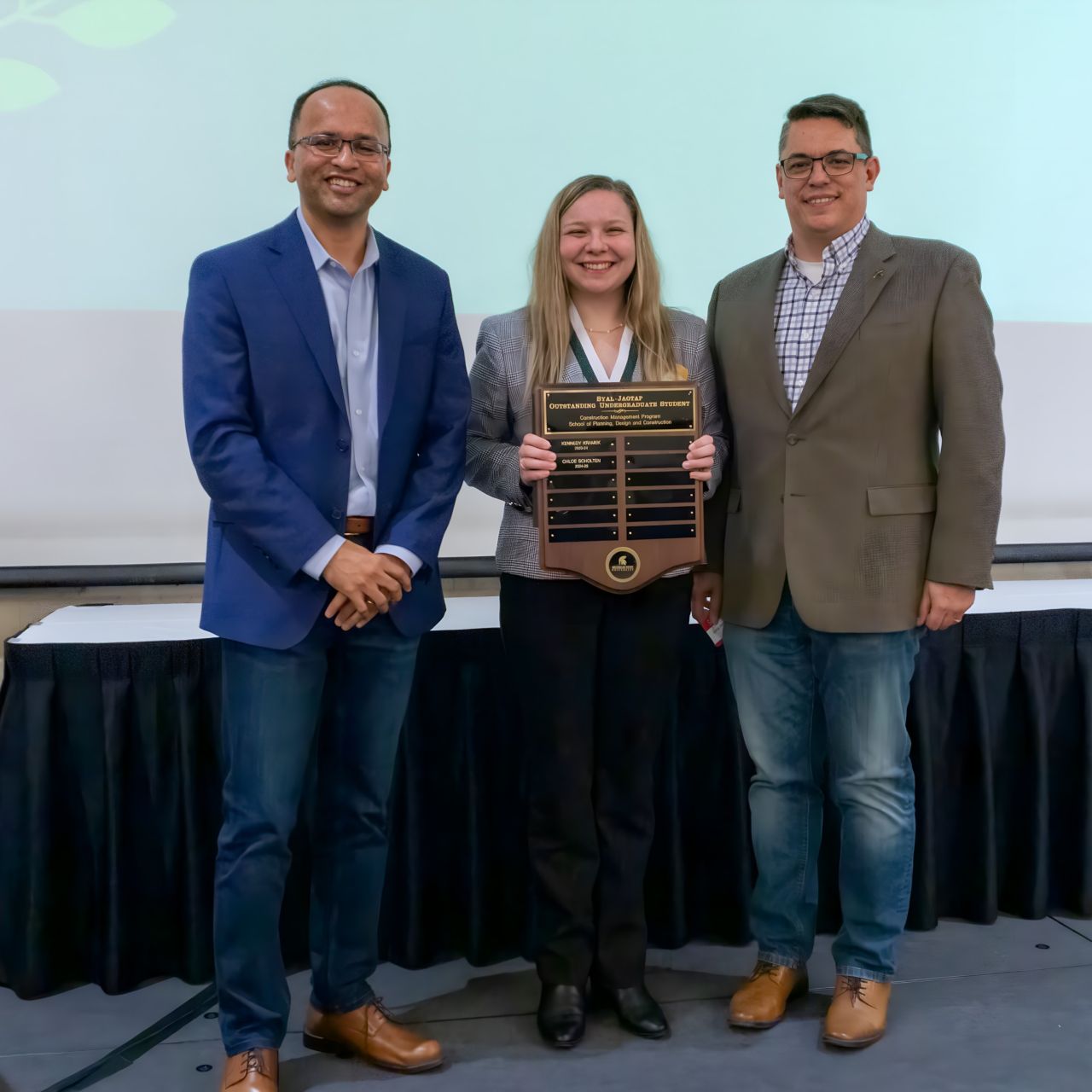 Outstanding CM Undergraduate Student Award